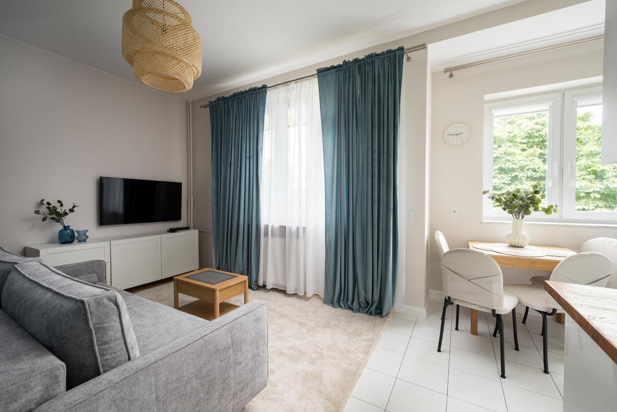 Wola Ratusz Homely Apartment Warszawa Zewnętrze zdjęcie