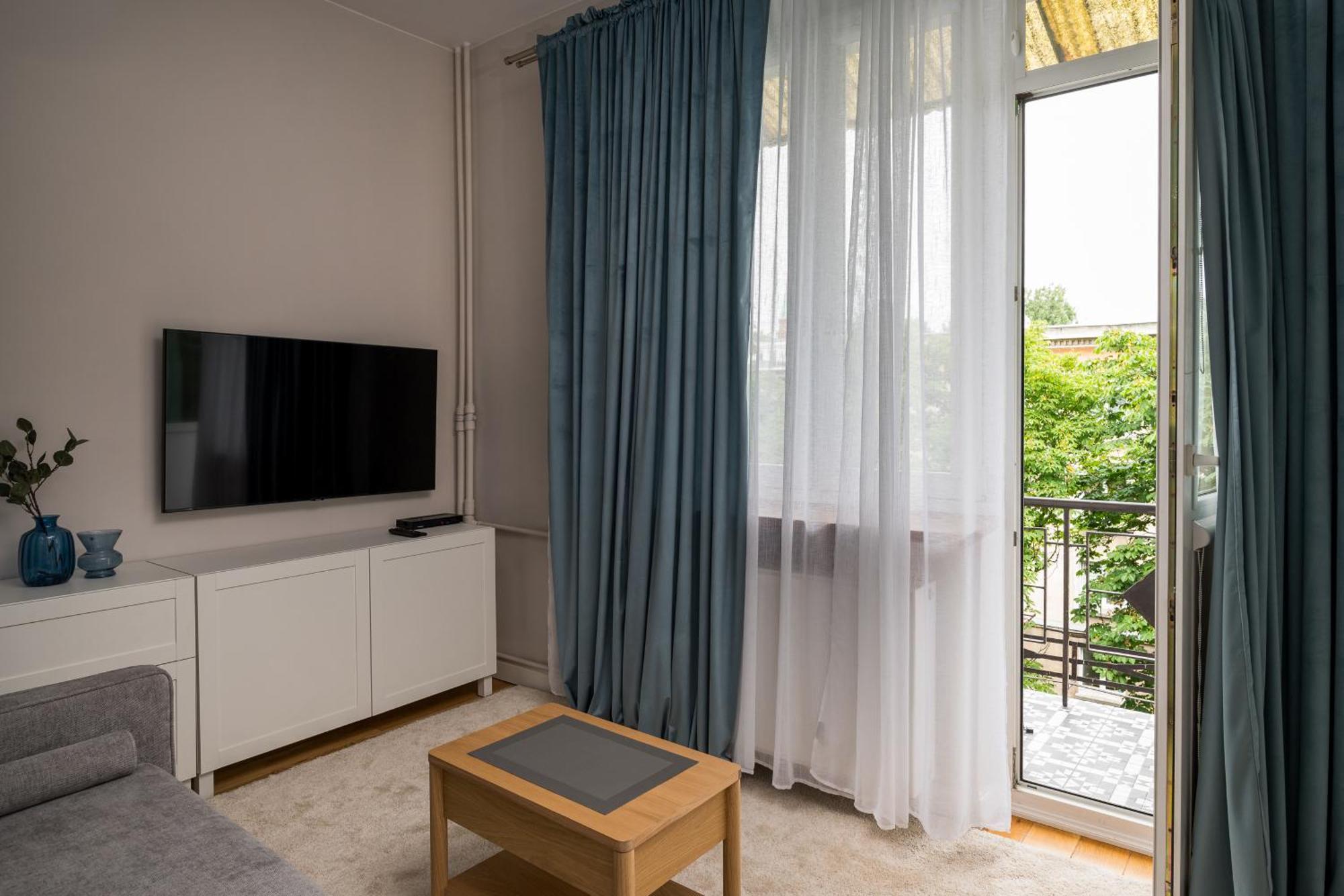 Wola Ratusz Homely Apartment Warszawa Zewnętrze zdjęcie