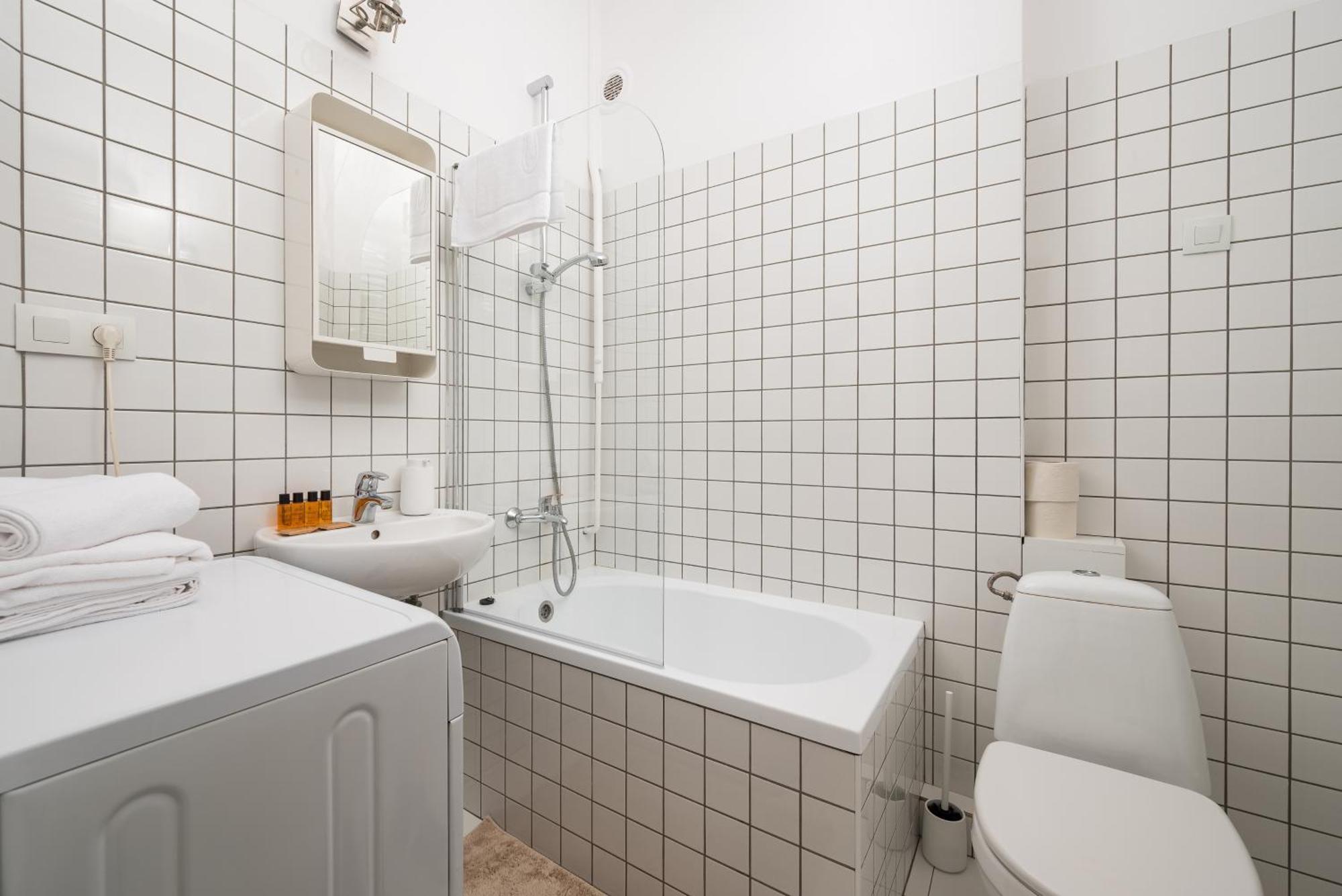 Wola Ratusz Homely Apartment Warszawa Zewnętrze zdjęcie
